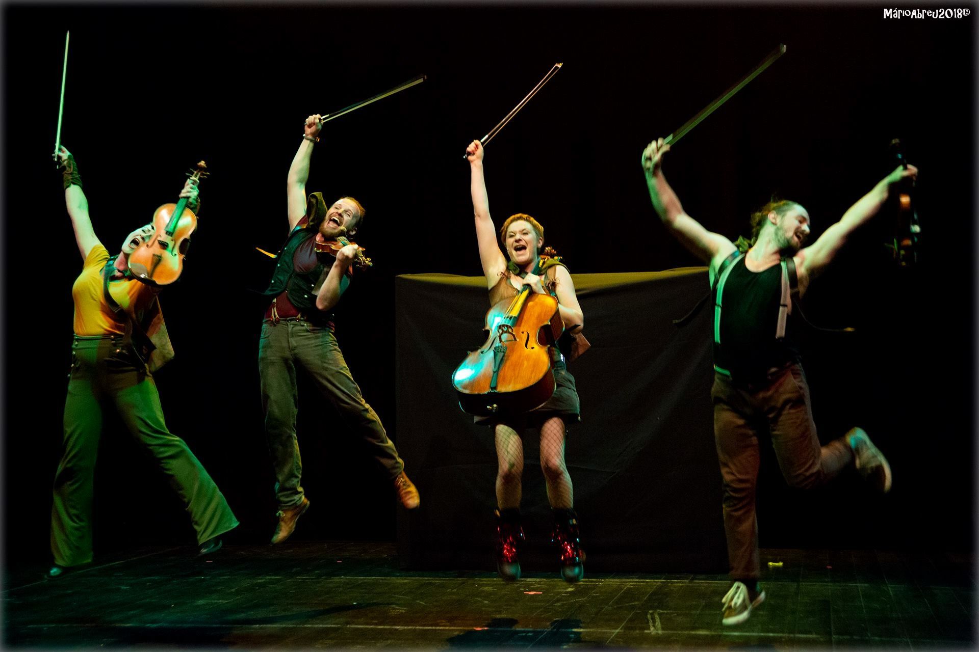 Bowjangles: Dracula In Space at The Playground Theatre Wed 28th July 2021 – Fri 30th July 2021